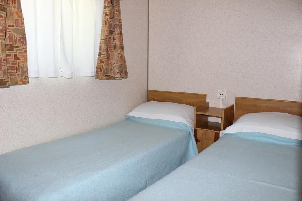 Bungalows Pena Montanesa Aínsa Стая снимка