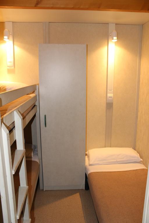 Bungalows Pena Montanesa Aínsa Стая снимка